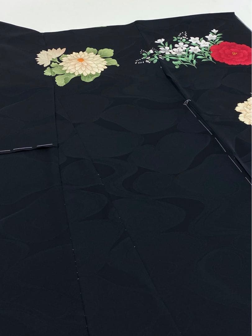 振袖 仮絵羽 刺繍 銀駒 金彩 紋意匠 牡丹 正絹 未仕立て品 八掛付き
