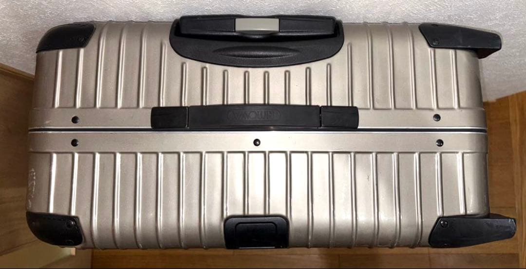 RIMOWAリモワ キャリーバッグ 4輪 ポリカーボネート