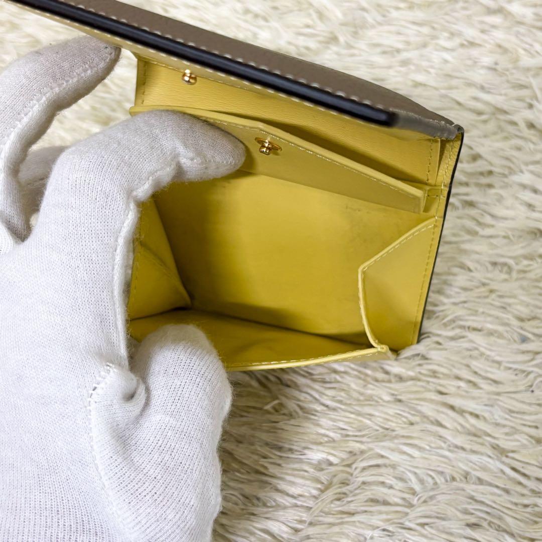 【極美品】ボナベンチュラ バイフォールドウォレット 二つ折り財布 グレージュ