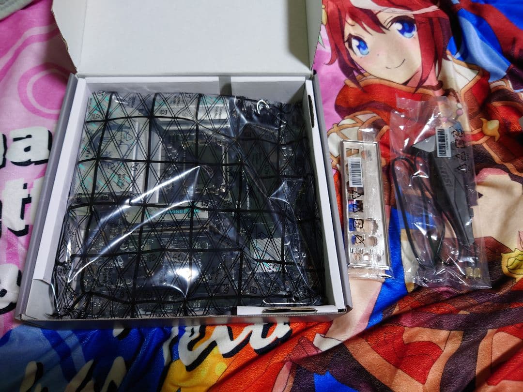 PCパーツ　CPU intel i5 14600KF　その他