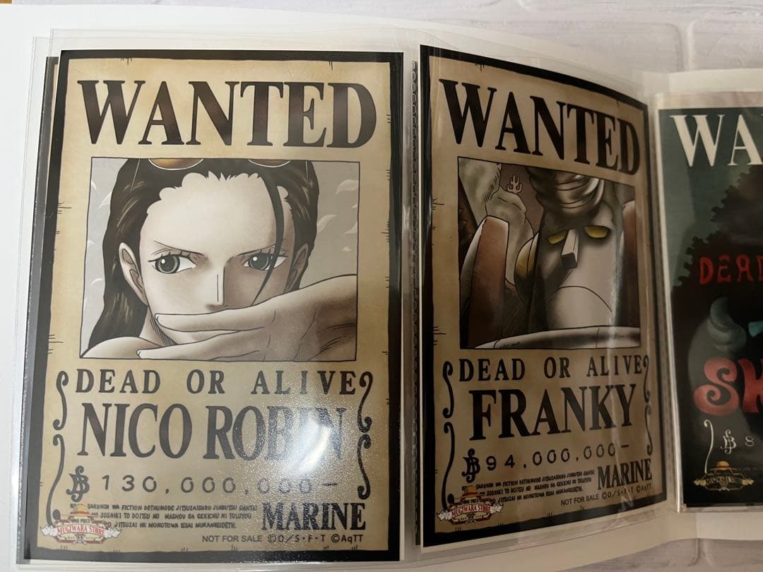 ONE PIECEグッズ　クリアファイル　限定シール　手配書まとめ販売　ルフィ