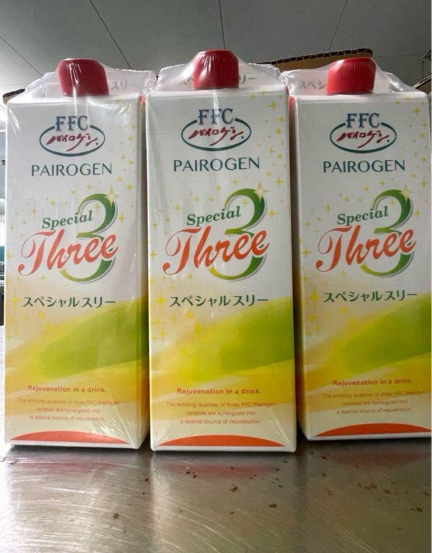 パイロゲン　スペシャルスリー900ml×12本