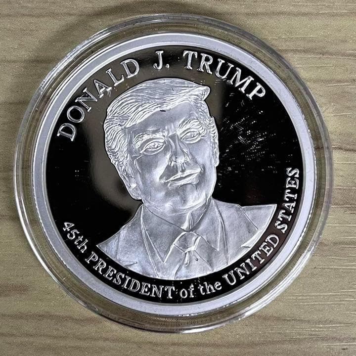 【新品】トランプ大統領 銀貨 ケース入り