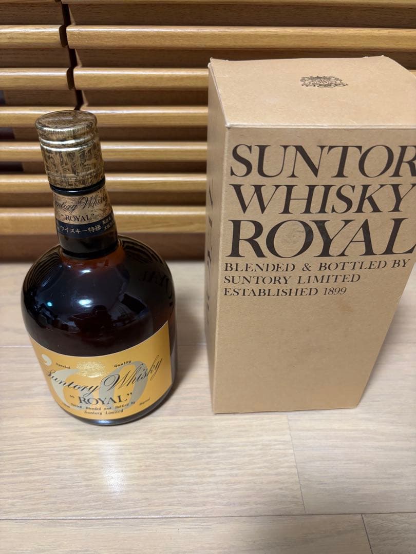 サントリー ローヤル ’60 特級 丸瓶