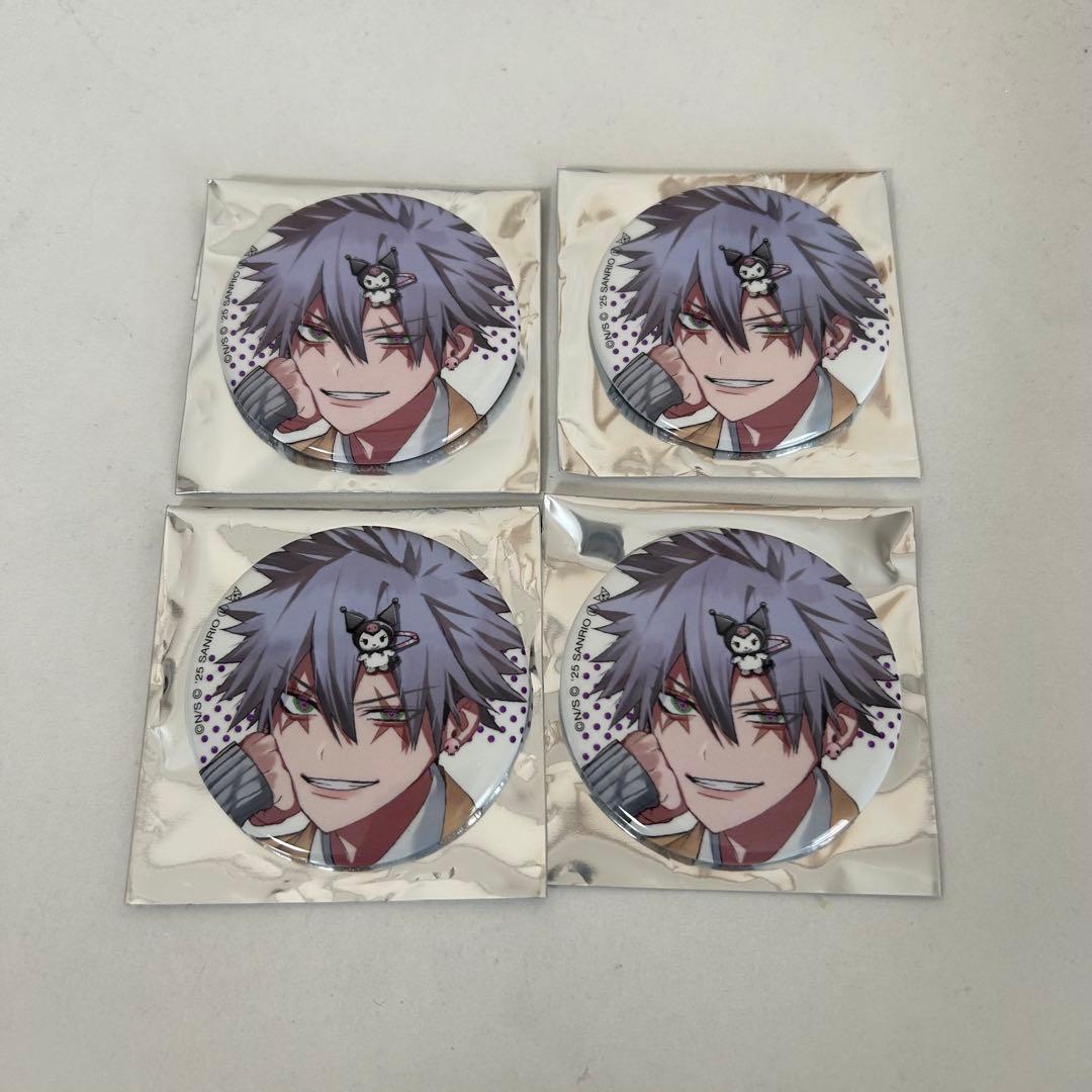 ファンバス　サンリオ　観崎薫　缶バッジ　アップ