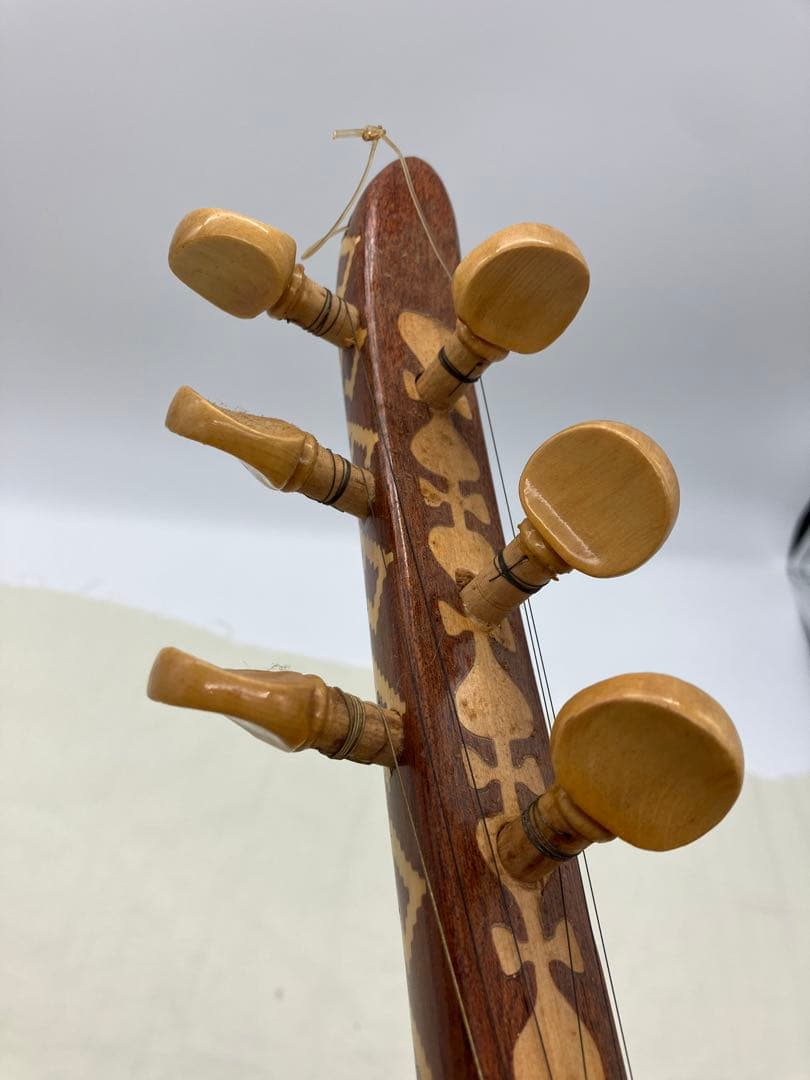 トルコ　サズ　Saz 民族楽器　弦楽器 ②