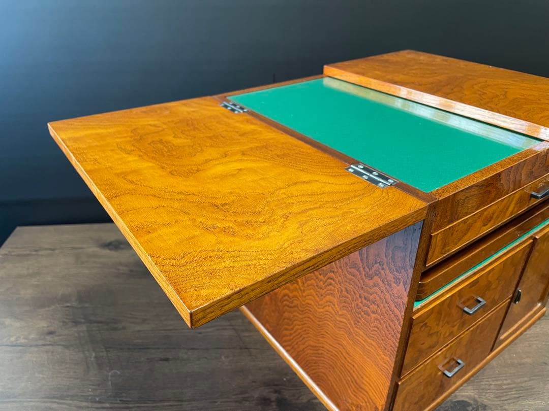 高級　漆塗り　化粧箱　鏡台　お直し