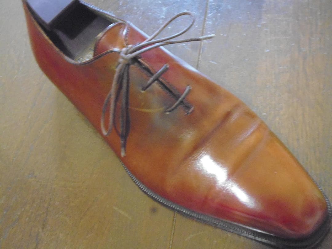 もっちー　ベルルッティ　アレッサンドロ　デムジュールライン　ツリー着き