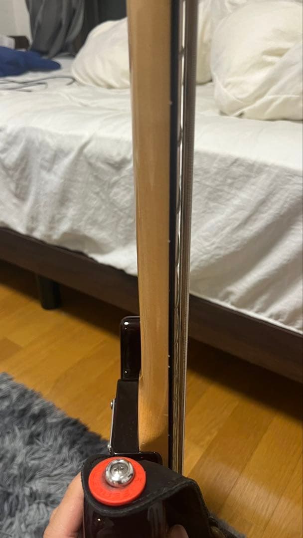 5弦ベース sire v7 vintage