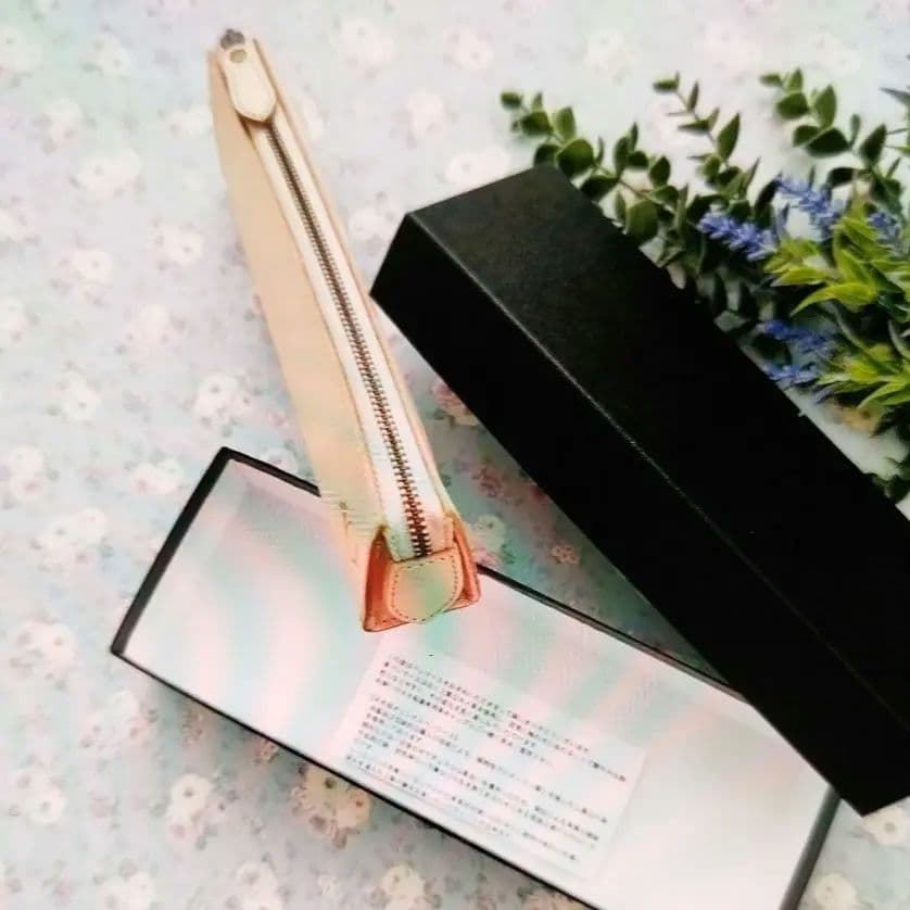 希少限定完売品　トラベラーズカンパニー月光荘オリジナルペンケース