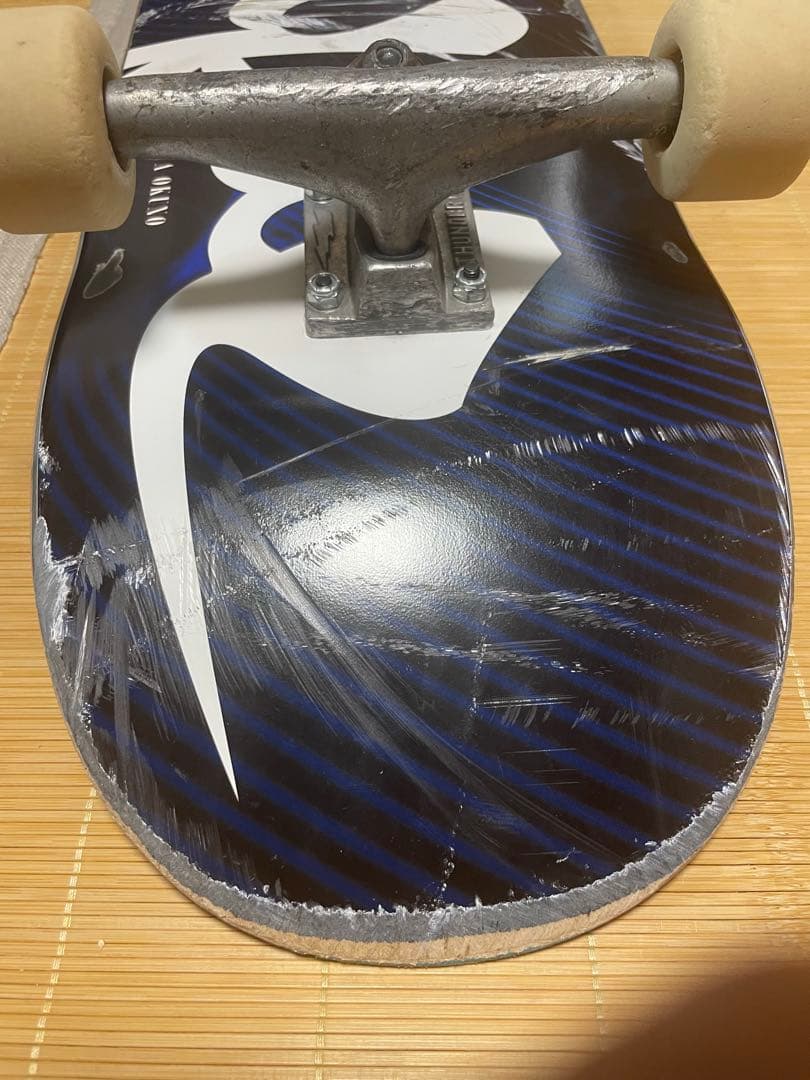 レスケ　サンダートラック　ドラゴンフォーミュラウィール　スケートボード