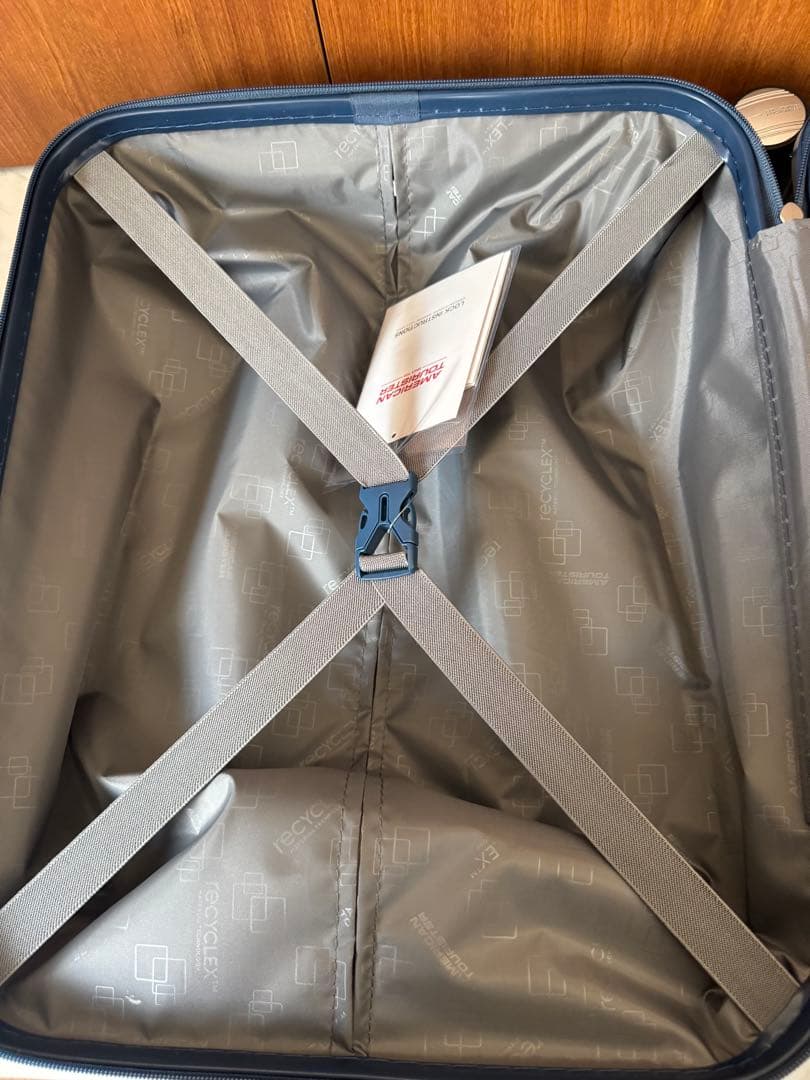 新品　アメリカンツーリスター　キャリーケース 機内持ち込み可　スピナー　55