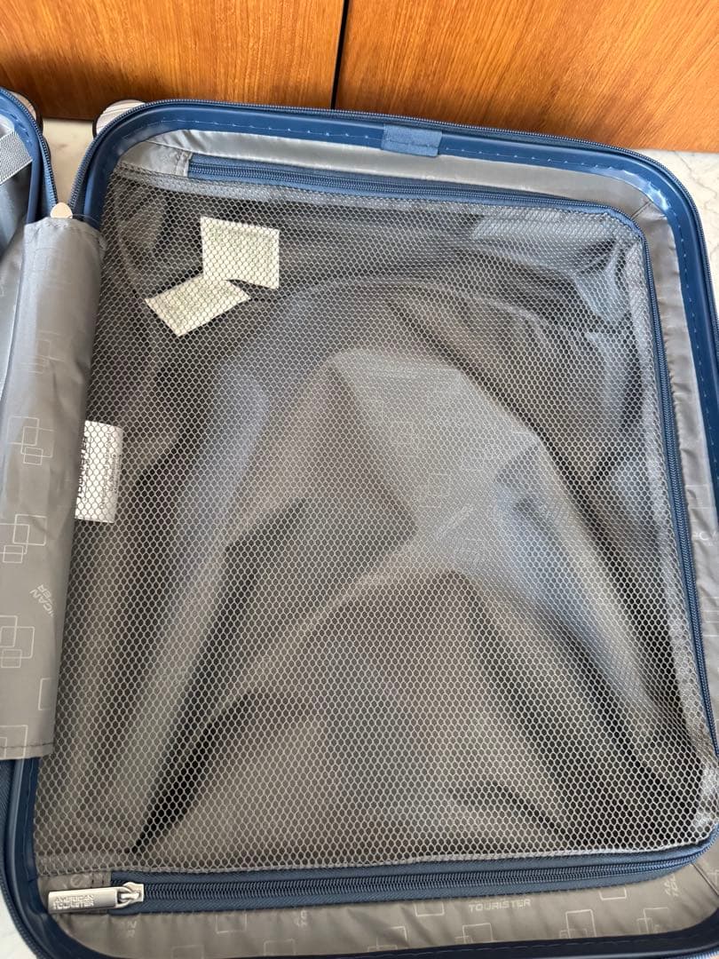 新品　アメリカンツーリスター　キャリーケース 機内持ち込み可　スピナー　55