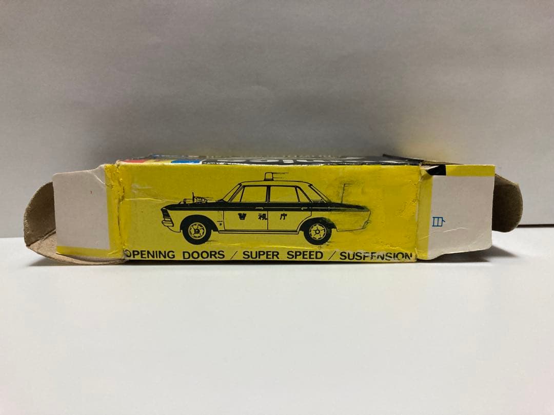 トミカ　日本製　クラウン　パトロールカー　1Aホイール　赤色灯Aタイプ　色指定箱