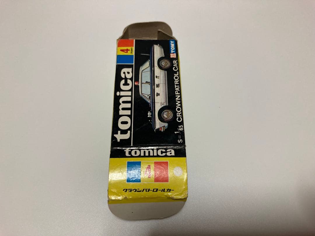 トミカ　日本製　クラウン　パトロールカー　1Aホイール　赤色灯Aタイプ　色指定箱