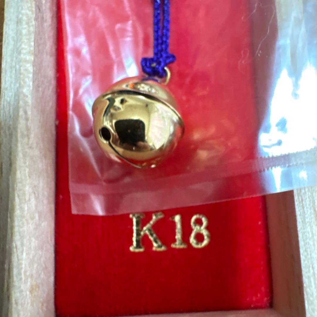 K18 ゴールド 鈴型チャーム 箱付き　1g？くらい