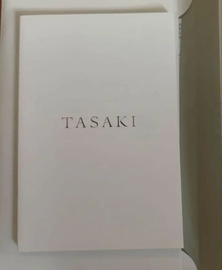 TASAKI ピアチェーレ ハーフエタニティ