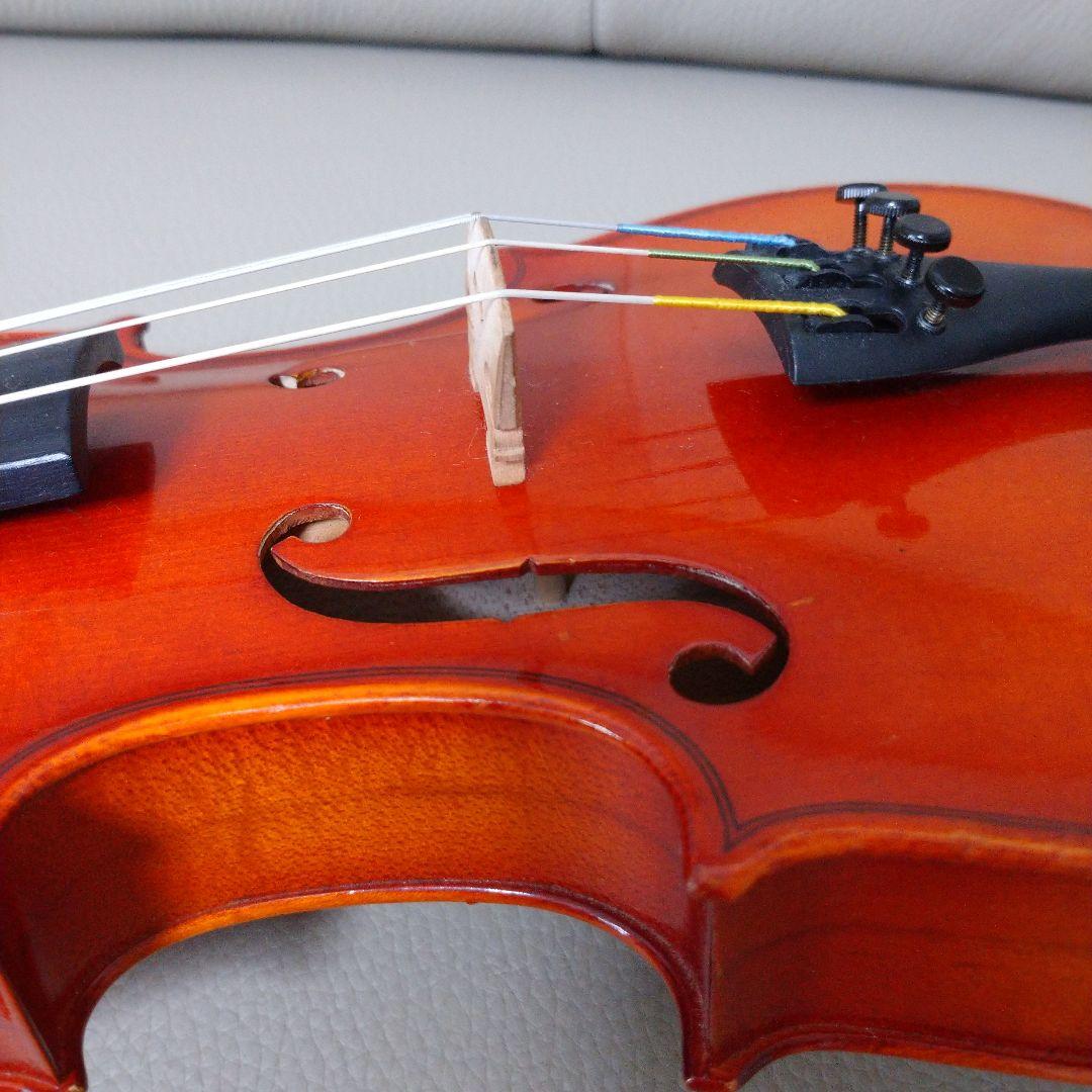 スズキ バイオリン1/4 弓、肩当て、ケース付き