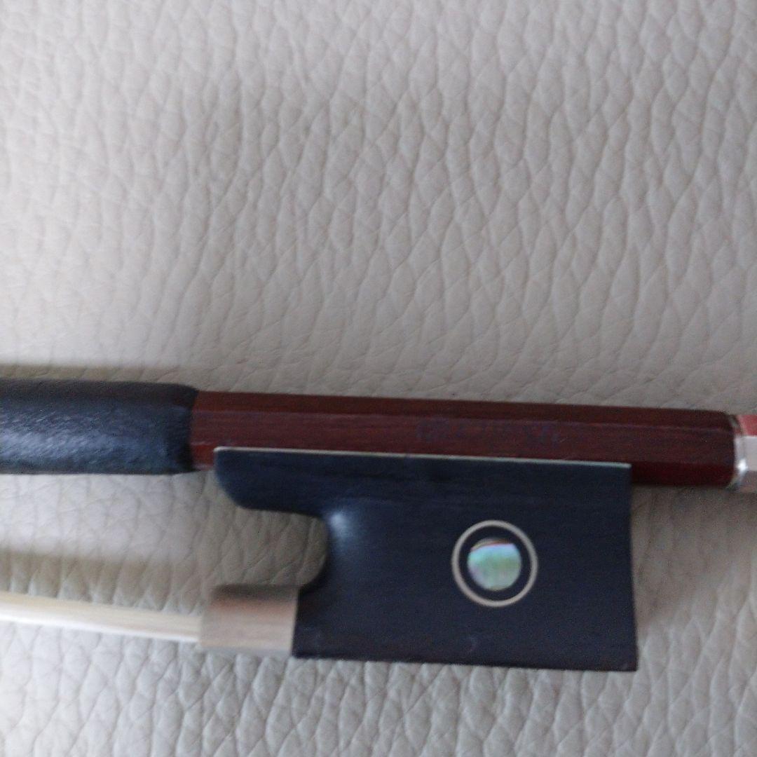 スズキ バイオリン1/4 弓、肩当て、ケース付き