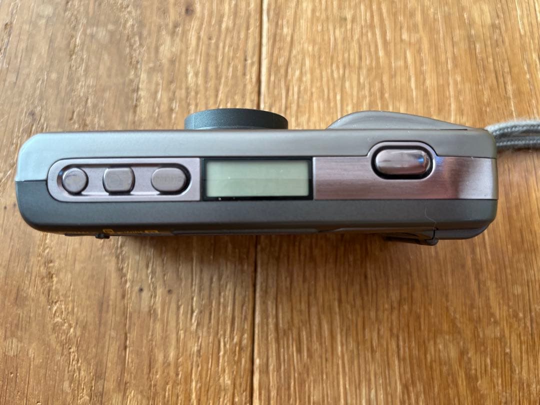 RICOH R1s コンパクトフィルムカメラ　早い者勝ち！