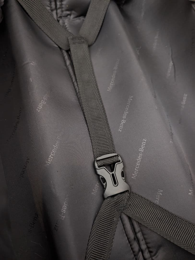 メルセデス・ベンツ　キャリーケース　機内持ち込みサイズ