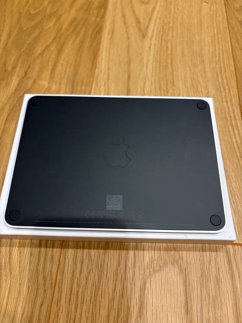 未開封　Apple Magic Trackpad Black A1535