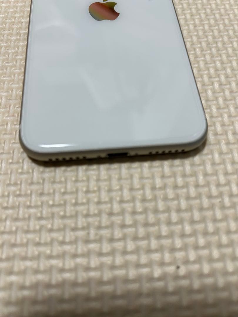 る*ち様 Apple iPhone se3 ホワイト 本体　SIMフリー