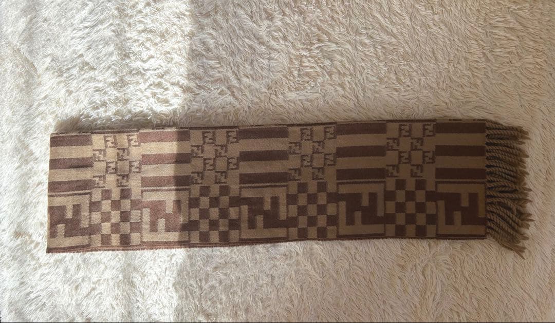 FENDIフェンディマフラー ズッカ柄 ユニセックス