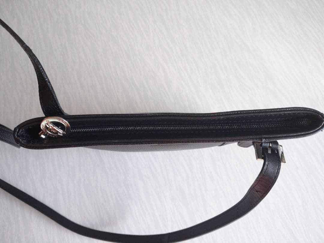 ロンシャン 本革 ショルダーバッグ ブラック