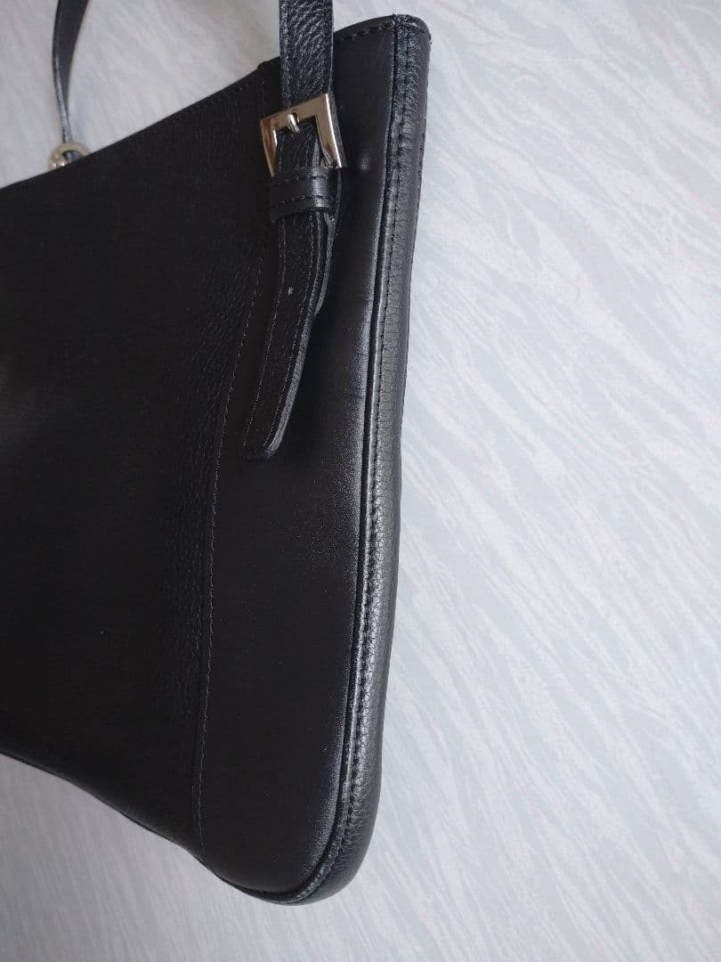 ロンシャン 本革 ショルダーバッグ ブラック