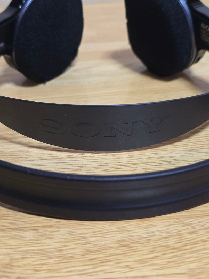 #1611 SONY ワイヤレスヘッドホン 充電スタンド付き