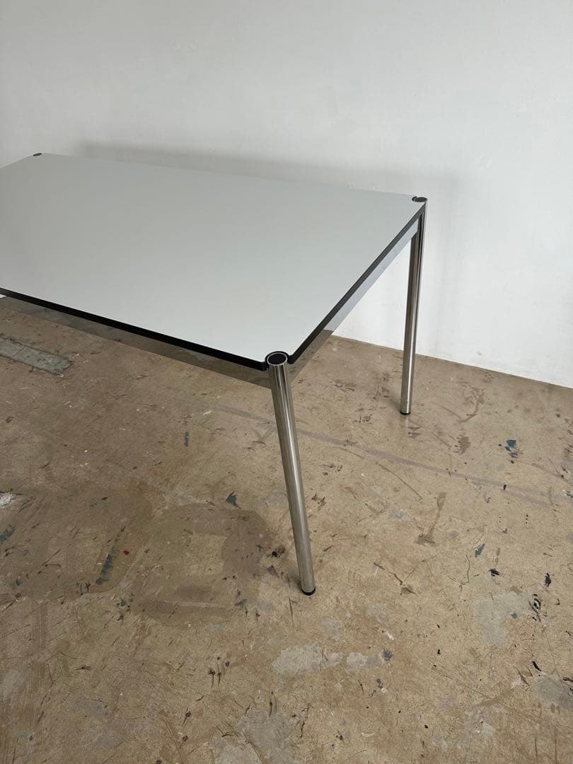 USM ハラーテーブル　1500×750 h750