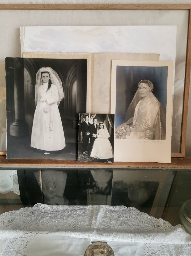 アンティーク写真館撮影 初聖体式 白いドレスの婦人 フォトグラフィ ３点セット