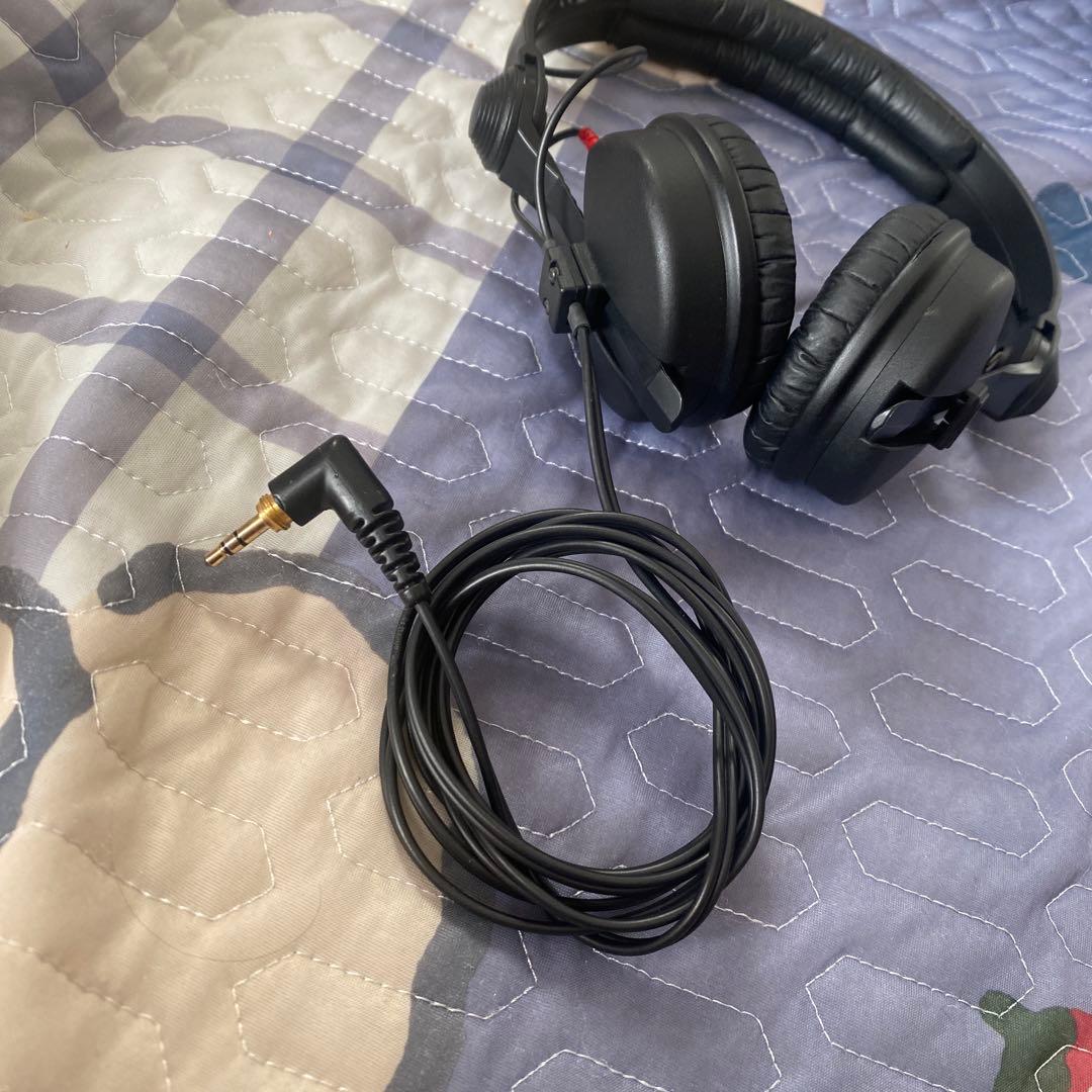 SENNHEISER ( ゼンハイザー ) HD25