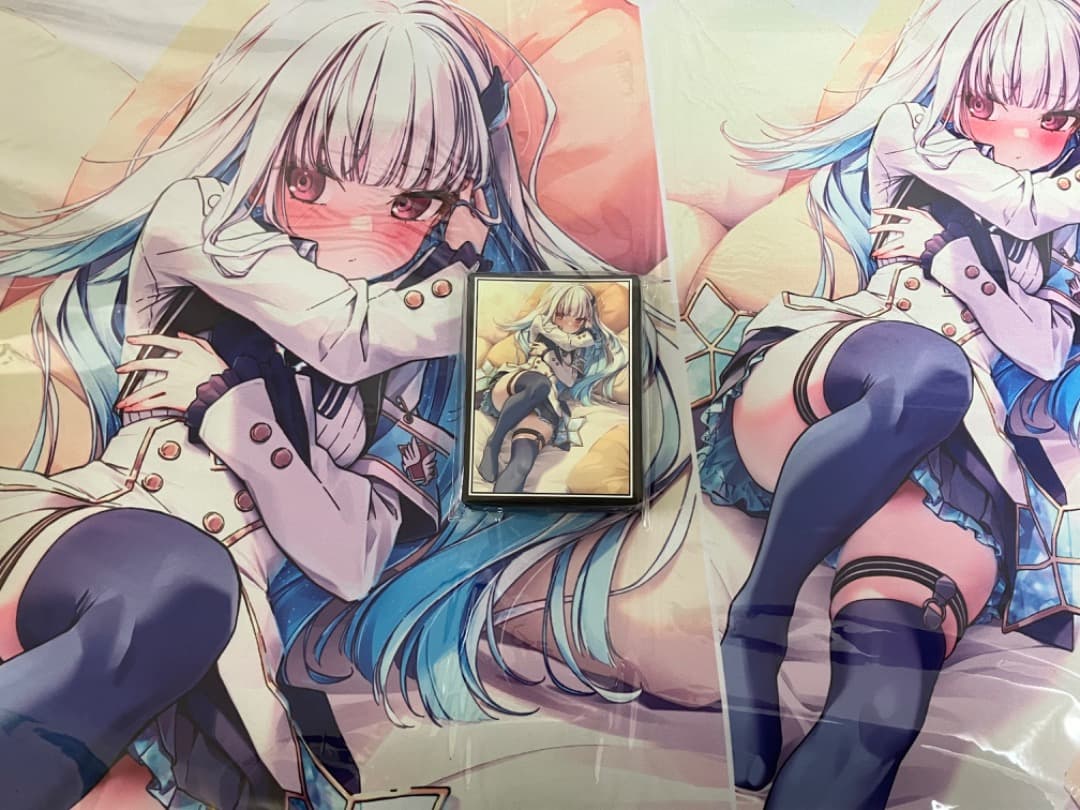 白詰草　にじさんじ　スリーブ　プレイマット　リゼヘルエスタ