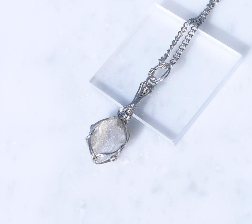 希少 ブルーヘルデライト ペンダントトップ◇