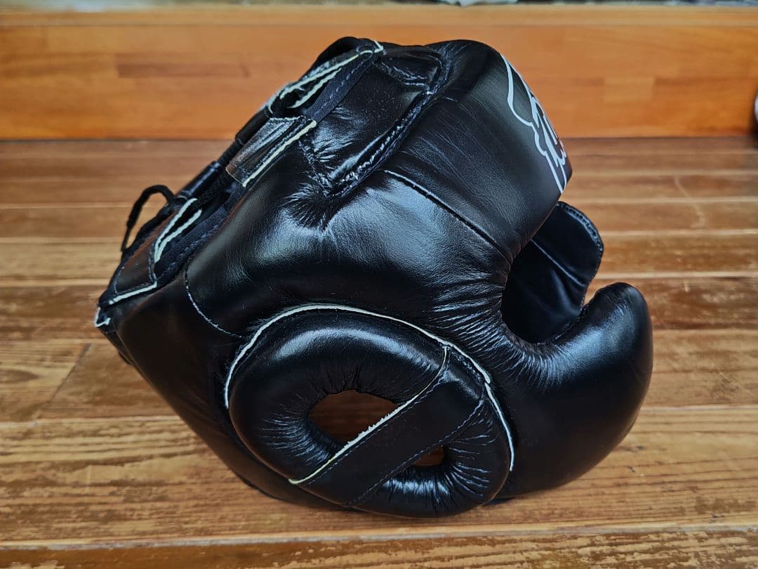 【美品】Fairtex ヘッドギア Mサイズ ブラック フェアテックス