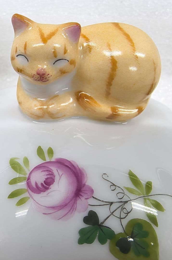 美品　ヘレンド HEREND タマゴボックス ウィーンの薔薇 猫