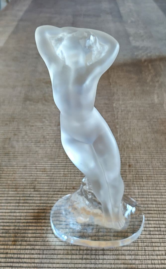 ラリック クリスタル裸婦像 ダンスーズ 踊り子の彫刻 フランス製