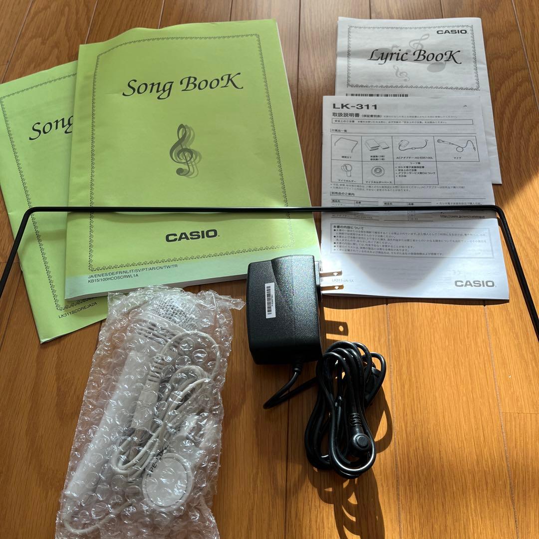 CASIO光ナビゲーションキーボードLK311 電子ピアノ 2018年製