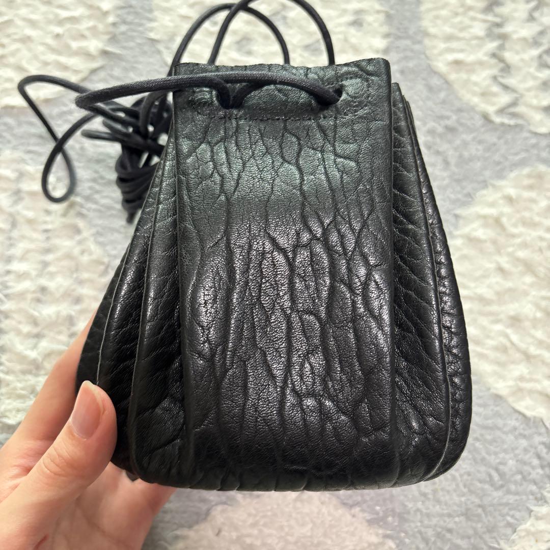 cain en padam ブラック　巾着バッグ