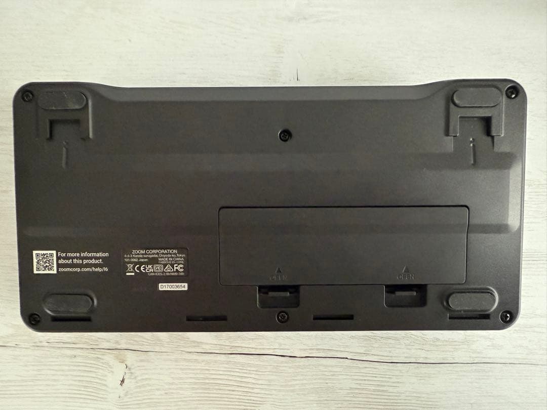 ZOOM LiveTrak L6 未使用 32bit対応ミキサー