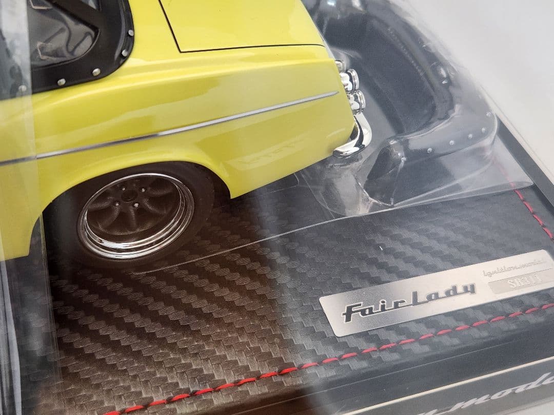 1/18ignition.model /Datsun　fairlady 2000
