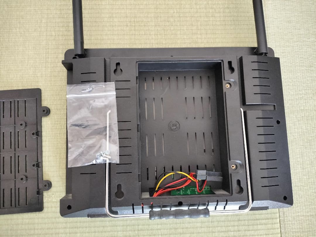 【防犯カメラ2台】HD LCD SCREEN ネットワークビデオレコーダーセット