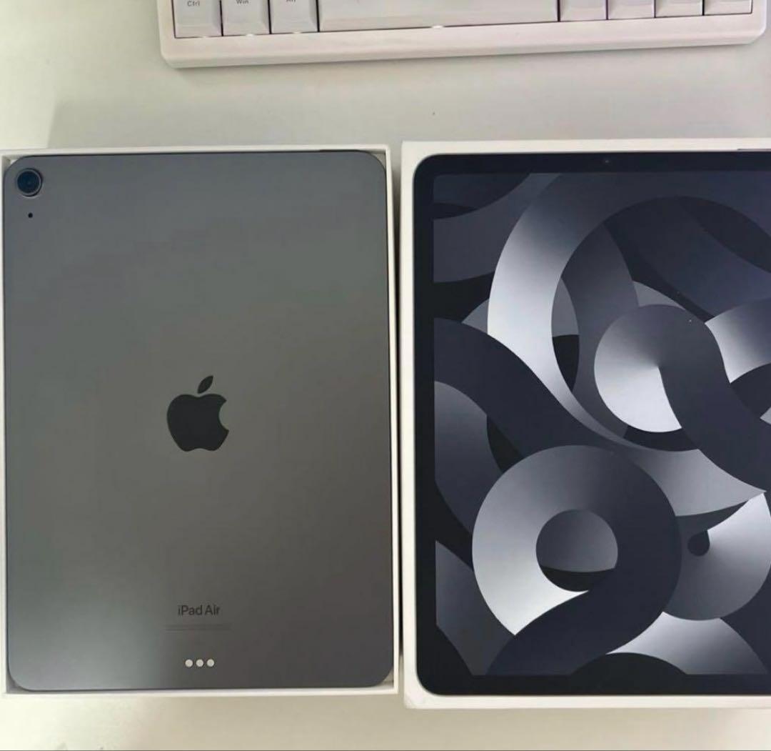 美品　iPad Air 第5世代　64GB Wi-Fiモデル　スペースグレイ