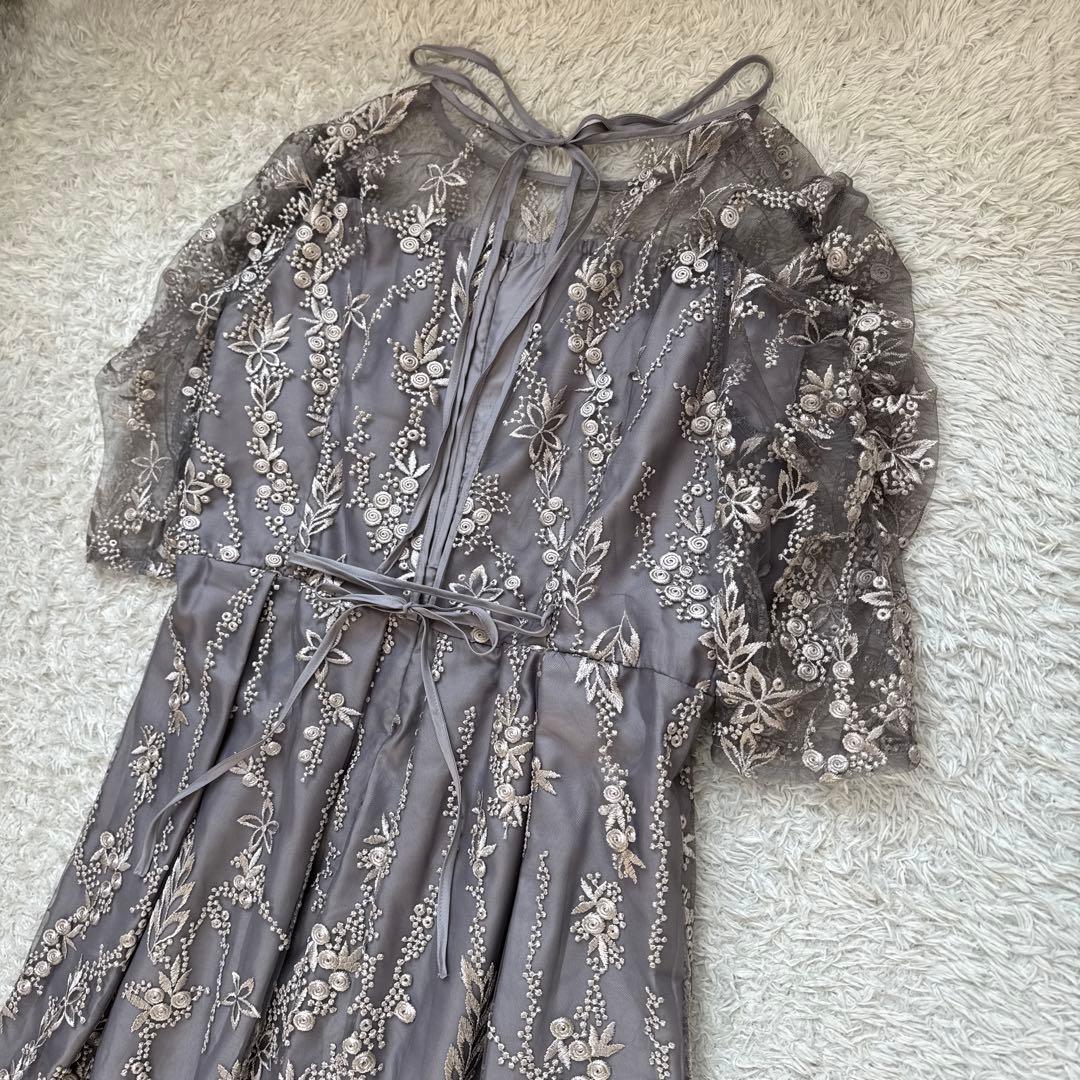 美品 niana 刺繍レース バックリボン パーティードレス 二次会 LL