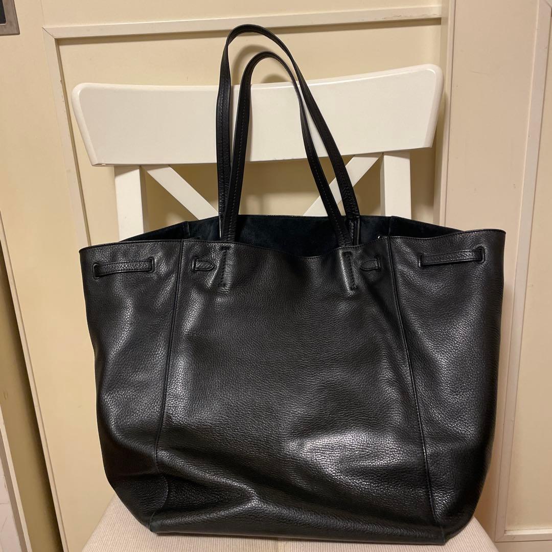 セリーヌ　ファントムバック　ブラック