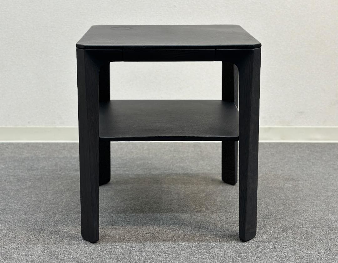 ■アルフレックス■モンテベロ　サイドテーブル　天板革張り込み仕様＆棚板付き