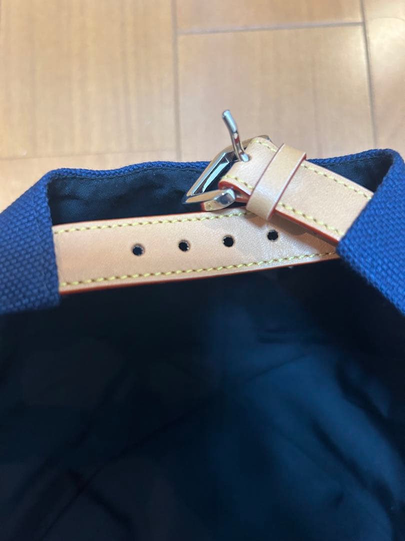 Louis Vuitton ベースボールキャップ ネイビー LVロゴ 刺繍　M