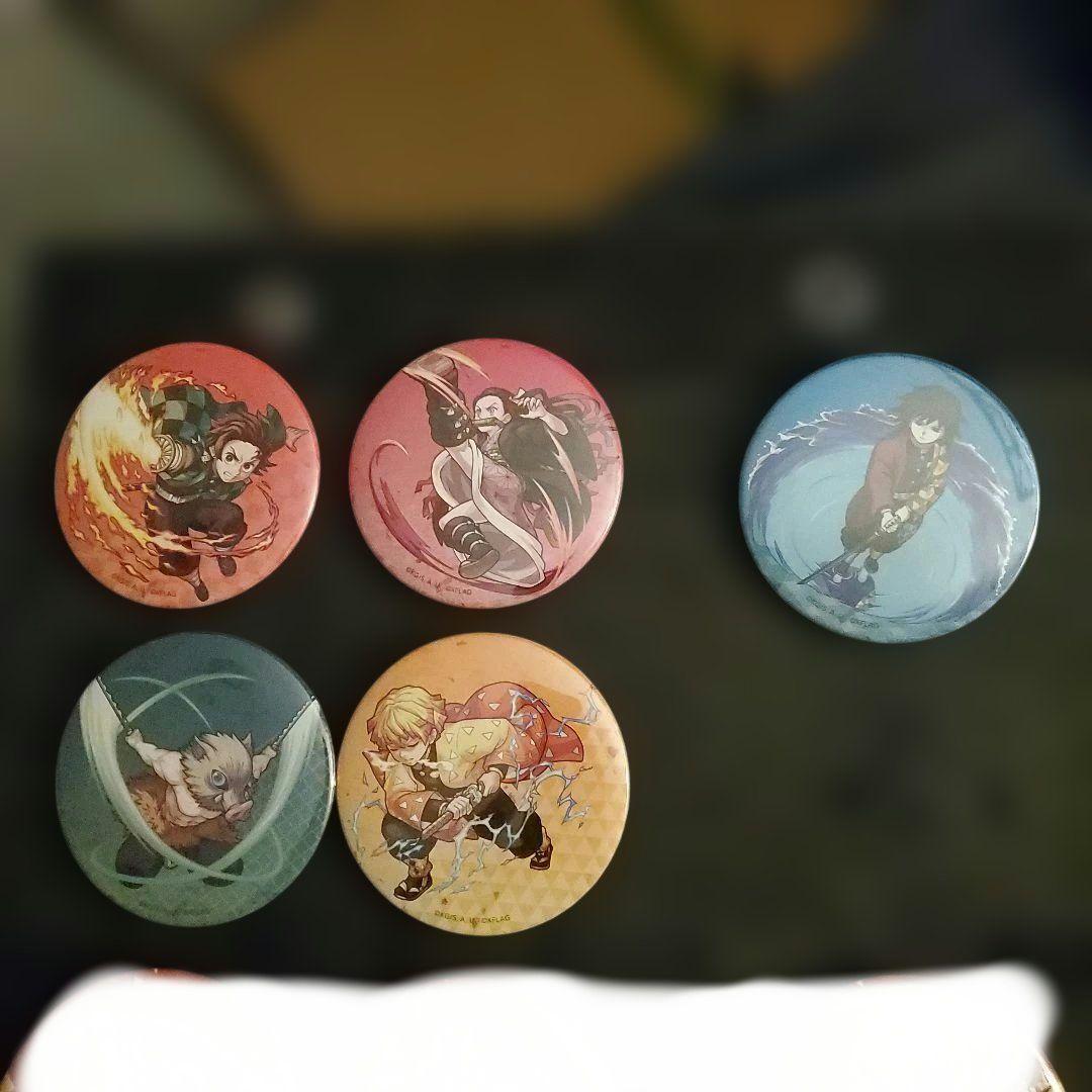 モンスト×鬼滅の刃コラボ缶バッチ5個セット